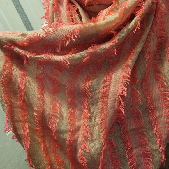 Vismaya Anthropologie Pink Fringe‎ Ob Cream Oversized Scarf - Picture 6 of 11